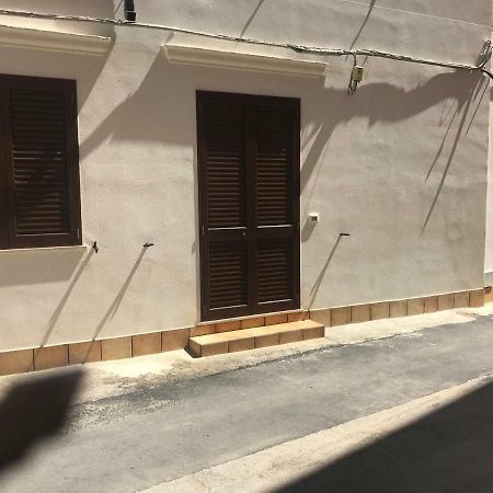 Casa Vacanze Antico Mercato Marsala Exteriör bild